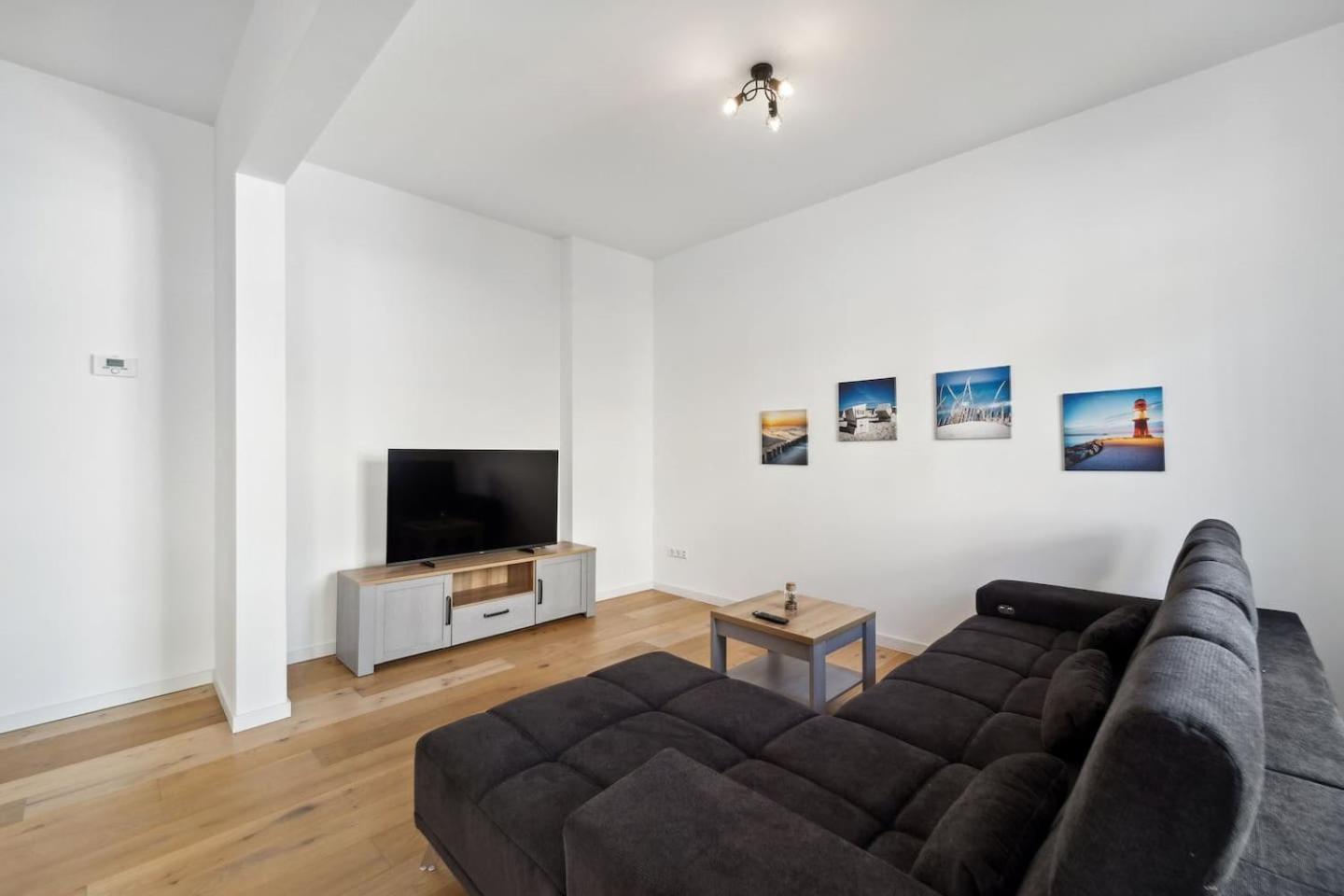 فيلهلمسهافن Infinity Stay Ferienapartments Rheinstrasse المظهر الخارجي الصورة