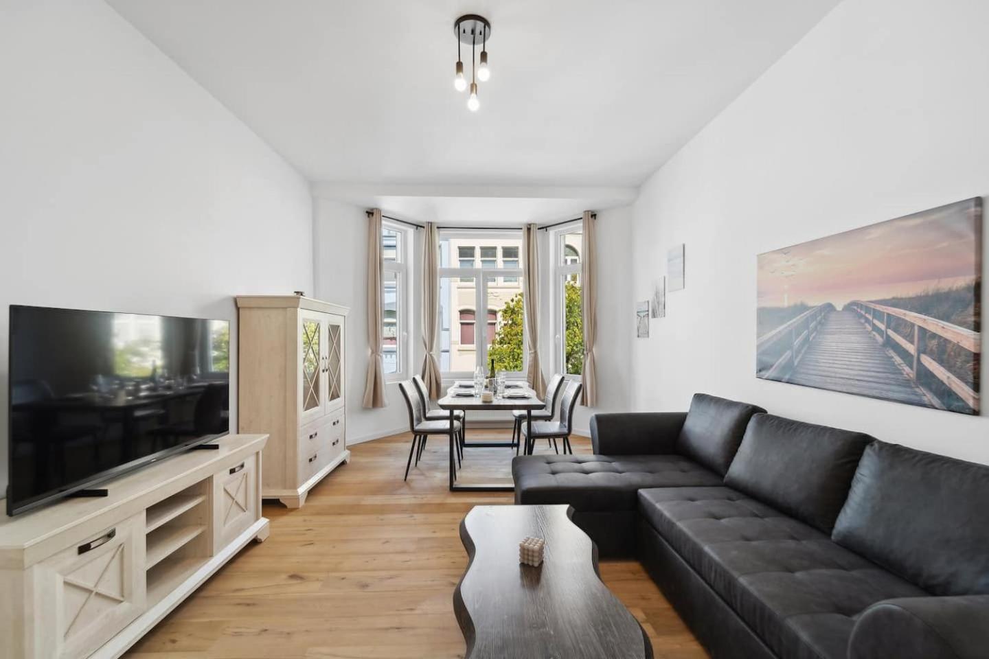 فيلهلمسهافن Infinity Stay Ferienapartments Rheinstrasse المظهر الخارجي الصورة