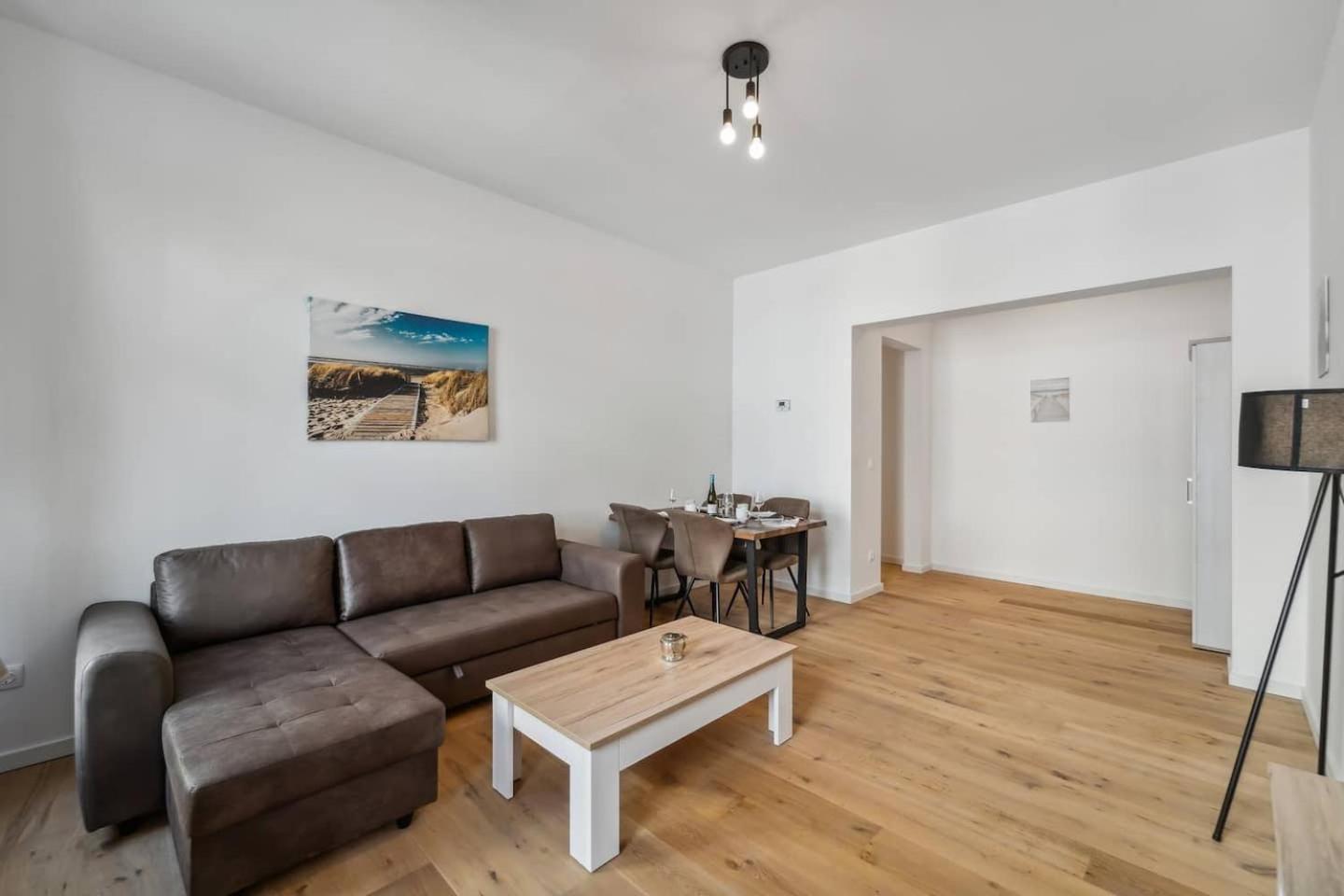 فيلهلمسهافن Infinity Stay Ferienapartments Rheinstrasse المظهر الخارجي الصورة