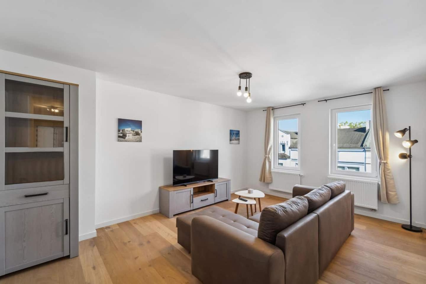 فيلهلمسهافن Infinity Stay Ferienapartments Rheinstrasse المظهر الخارجي الصورة