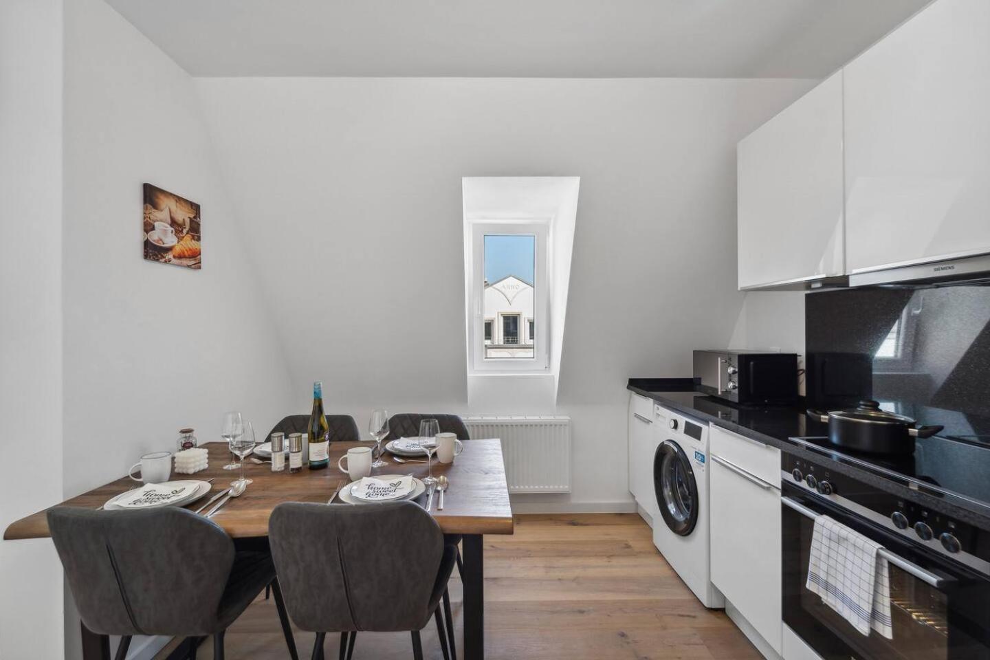 فيلهلمسهافن Infinity Stay Ferienapartments Rheinstrasse المظهر الخارجي الصورة